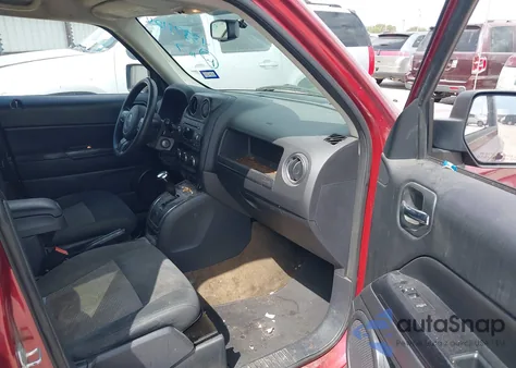 2017 Jeep Patriot Sport Fwd из США, поврежденный, VIN 1C4NJPBB1HD121229